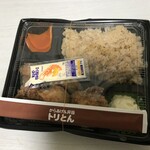 からあげ&弁当 トリとん - 料理写真:料理