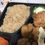 からあげ&弁当 トリとん - 料理