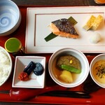 Shinju - 朝食