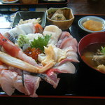 金水 - 海鮮丼（上）