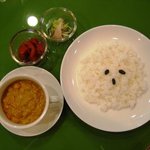 カフェ デュ カシュ・カシュ - 本格派タイカリー　4種類　なすび・ココナッツ・ほうれん草・地鶏　