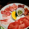 源蔵 - A定食の飛騨牛盛り合わせ