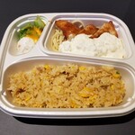ほっかほっか亭 - 料理写真:チキン南蛮弁当（チャーハン入替）