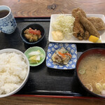 駅前いちば食堂 - フライ定食