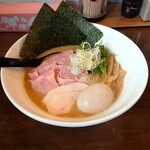 ラーメン翼 - 鶏白湯全のせ 醤油  ( レアチャーシュー＋1枚 トッピング )