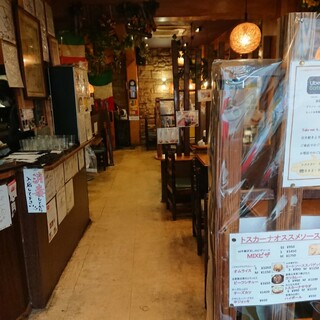 イタリアン ピザ レストラン トスカーナ_2