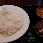 ビハニ - 二種盛りカレーセット　850円