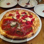 PIZZA SALVATORE CUOMO - D.O.CとジャンデューヤのＨ＆Ｈ