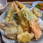 大衆びすとろ 笑和 - 天ぷら定食の天ぷら群
