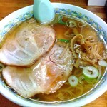 醤油亭 - 肉厚でワイルドなチャーシューが旨そ❗