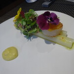 レストラン ラ・フロレゾン・ドゥ・タケウチ - L’ASPERGE BLANCHE