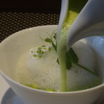 レストラン ラ・フロレゾン・ドゥ・タケウチ - LE PETIT POIS