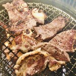 焼肉 だんらん 炎 - 