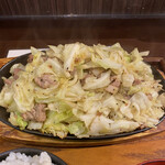 肉米 雄一飯店 - 豚肉とキャベツ炒め(1人前)¥938