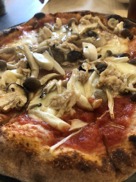 Brook Pizzeria ブルック ピッツェリア 泊 ピザ 食べログ