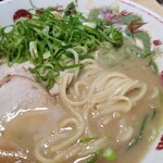 天下一品 - 麺・スープの表情。