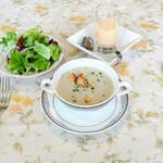 フランス食堂 シェ・モア - ～セットのポタージュ、サラダ、ドレッシング～