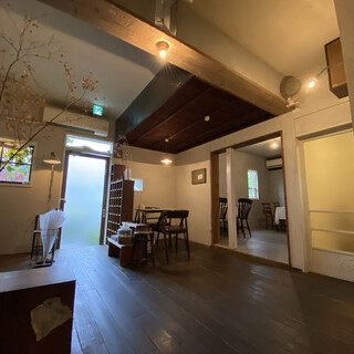 カフェカシータのよこ_2