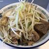 ラーメンボーイズ - 醤油 Sサイズ 煮ブタ増し 「ニンニクアブラ」(900円)
