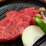 牛肉のサイコロステーキ