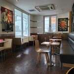 ケンタッキーフライドチキン - 店内です。