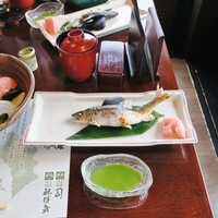 土佐料理 祢保希 新宿店 - 天然鮎の塩焼き