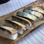 栃生梅竹 - 極上鯖寿司<半分6切,静岡産>