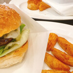 BEER&BURGER DARCY'S - 