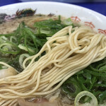 来来亭 - 中細麺？