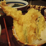和食と甘味処 漱石 - サクサクの天ぷら