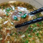 麺処 びぎ屋 - チャーシューリフト