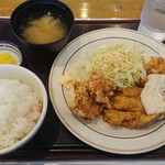 ごはん家 田島 - チキン南蛮と唐揚げ定食¥730-