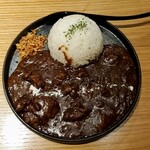 焼肉 赤坂 えいとまん - 上空から和牛デミグラスビーフ