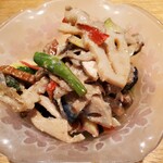 お数家いしかわ - お野菜たくさんのさっぱり和え