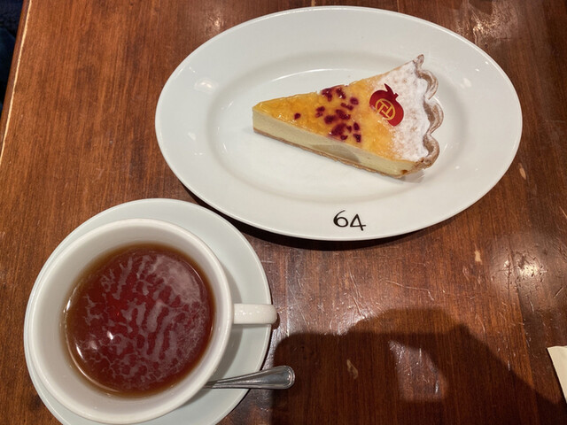 Bar Bistro 64 バーアンドビストロロクヨン 旧居留地 大丸前 ビストロ ネット予約可 食べログ Bar Bistro 64 バーアンドビストロロクヨン 旧居留地 大丸前 ビストロ ネット予約可 食べログ