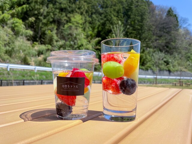 寺そば 寺カフェ 慈恩寺テラス内 - 羽前高松（そば）の写真