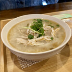 台湾式朝御飯 喜喜豆漿 - 鶏スープのお粥