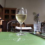 フロリダ・キッチン - グラスワイン（５５０円）