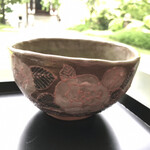 虎屋菓寮 - 上品な茶器