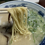 Ramen Shibaraku Heiwadaiten - 麺は細ストレート系