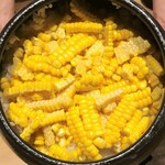 温石 - 土鍋いっぱいのとうもろこしご飯