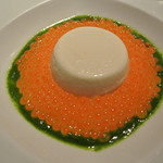 ラ・トルテュ - イクラのスモーク
      カリフラワーのバヴァロワ、ルッコラのピストー