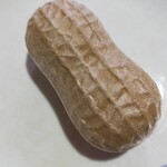 千葉ピーナツ株式会社 - 料理写真:落花生最中、こんな形