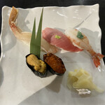 Sushi Den - 桜握り