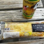 デイリーヤマザキ - 料理写真:エメマン私服の微糖とミルクレープロール