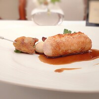 オーベルジュ・ド・リル トーキョー - フランス産ホロホロ鶏のルーロー ストラスブール風