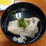 市場の食堂 - あら汁