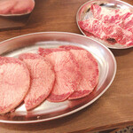 Yakiniku Horumon Sacchan - 