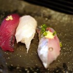 立ち喰い寿司　彩り亭 - 