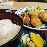 かさ家 - 料理写真:日替わり定食(メンチカツ・ホタテフライ・唐揚げ)